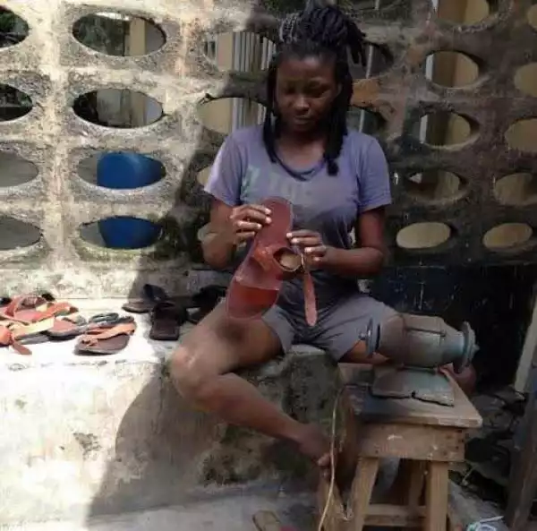 Photos: See Thie Beautiful Nigerian Female Graduate Who Turns Shoemaker